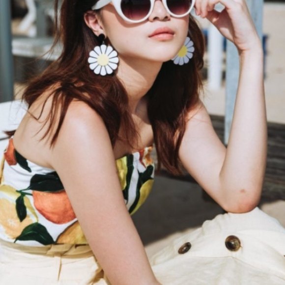 Topshop Tops - Topshop Citrus Print Tube Top Size 4